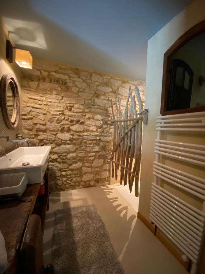 Appartement Cecile - Campagne Avec Piscine Commune - Eyragues Bagian luar foto