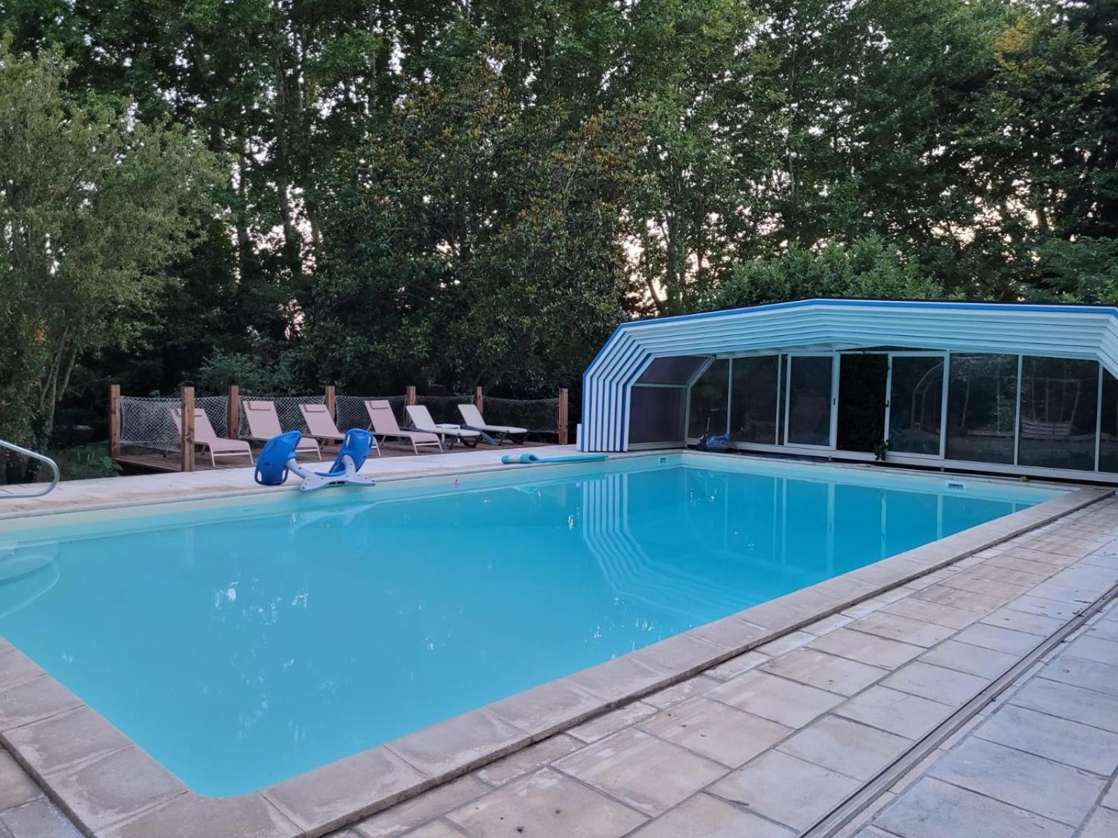 Appartement Cecile - Campagne Avec Piscine Commune - Eyragues Bagian luar foto